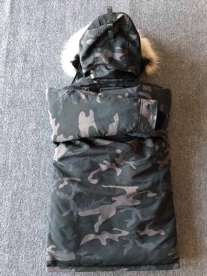 Canada Goose Coat-13-166