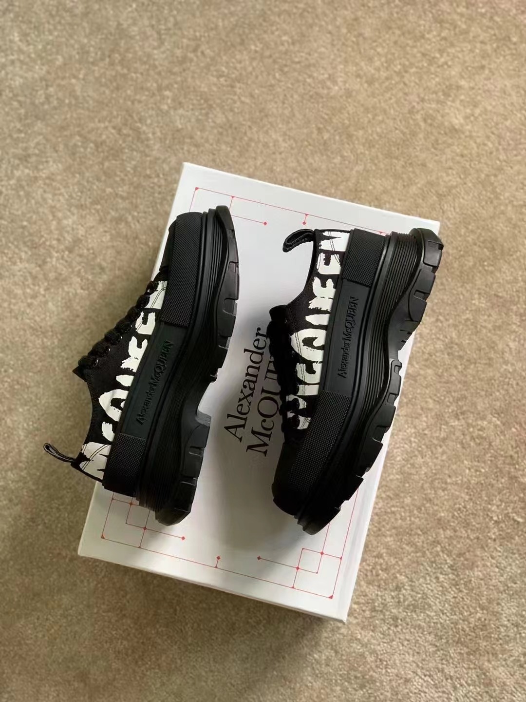 Alexander McQueen Shoes(AAA)-162