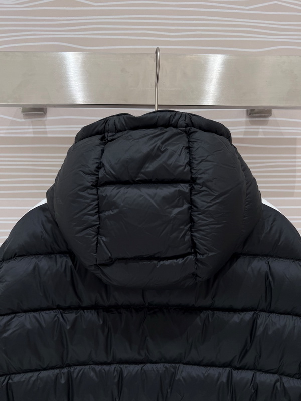 Moncler Coat-199