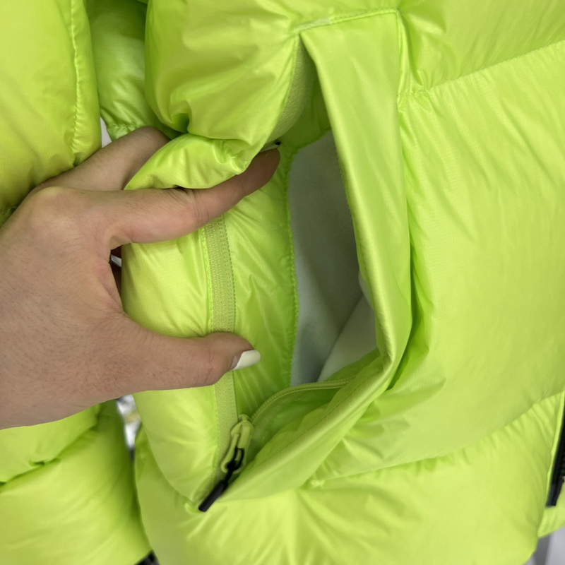 Canada Goose Coat-297