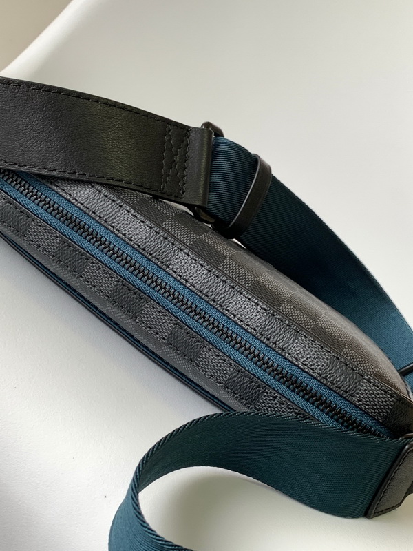 LV Handbags AAA(Men)-209