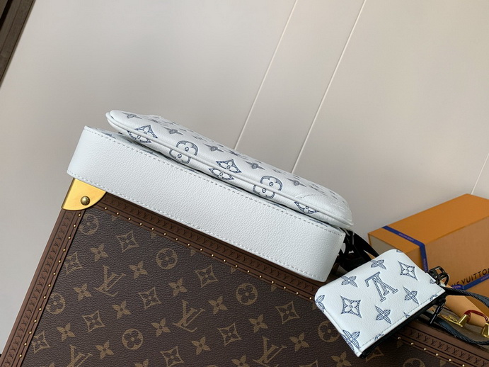 LV Bag-NFC(AAA)-015
