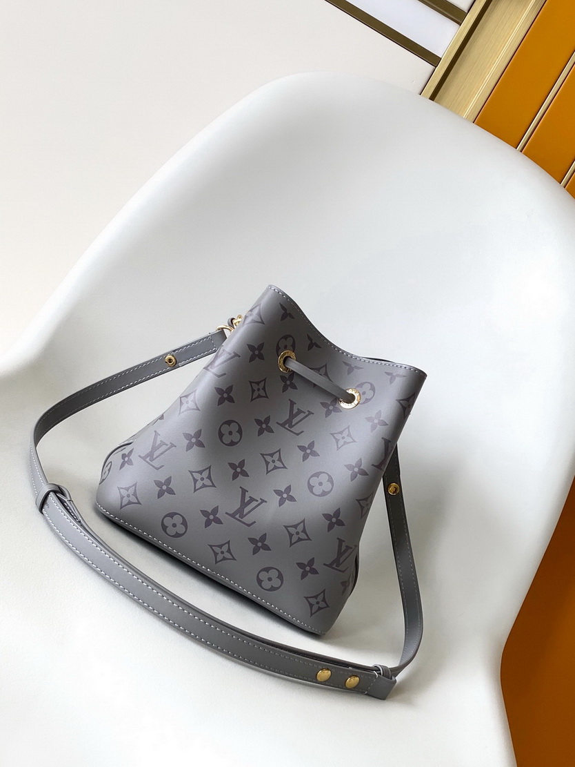 LV Bag-NFC(AAA)-023