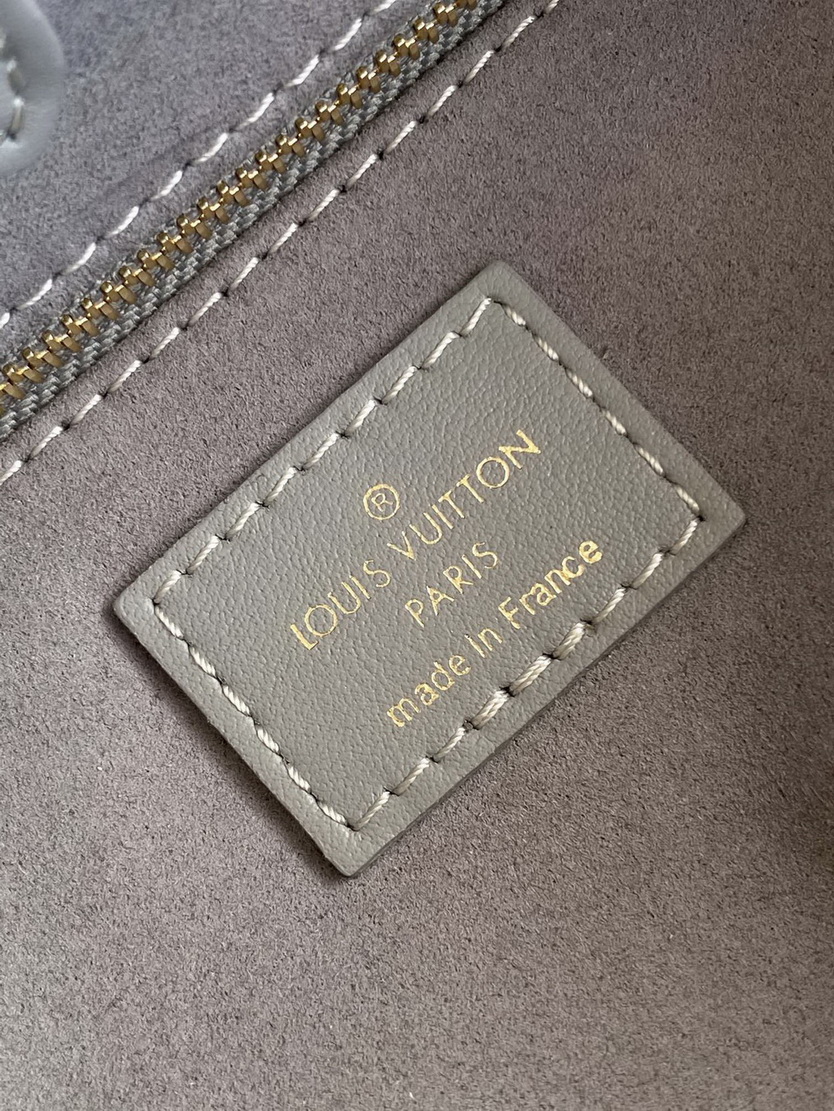 LV Bag-NFC(AAA)-025
