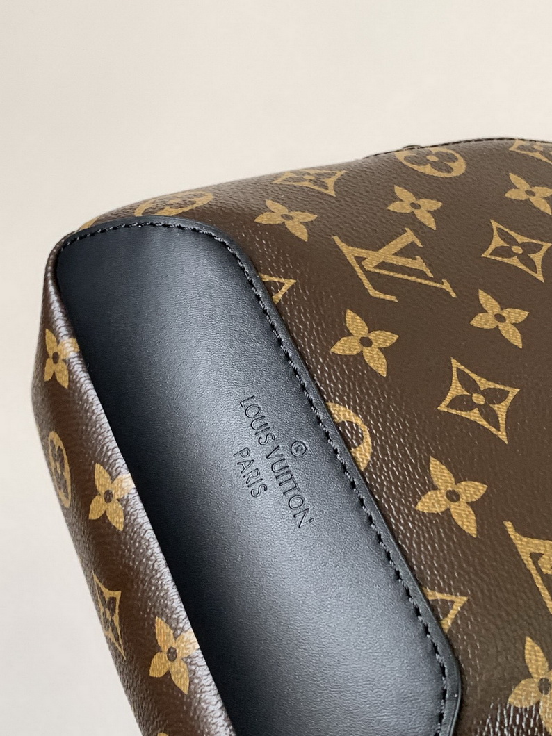 LV Bag-NFC(AAA)-050