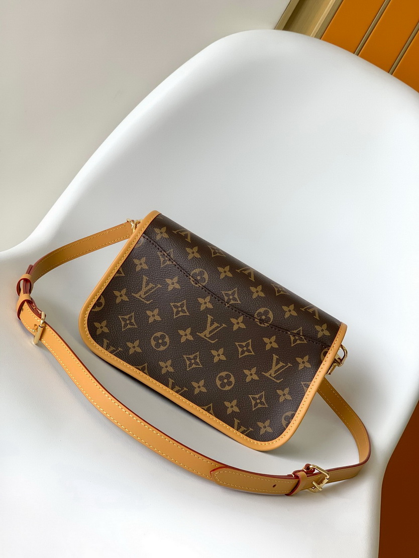 LV Bag-NFC(AAA)-060