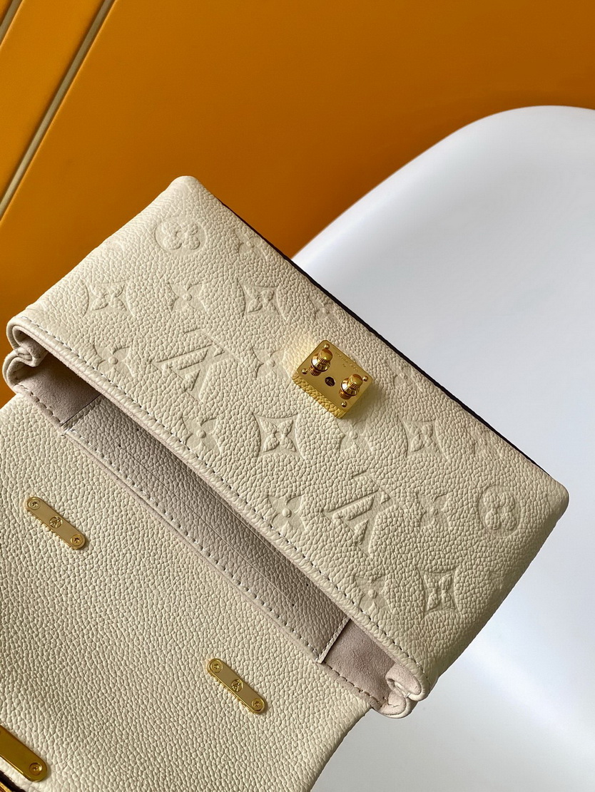LV Bag-NFC(AAA)-082