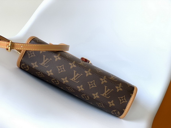 LV Bag-NFC(AAA)-091