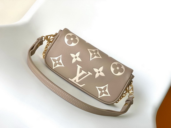 LV Bag-NFC(AAA)-120