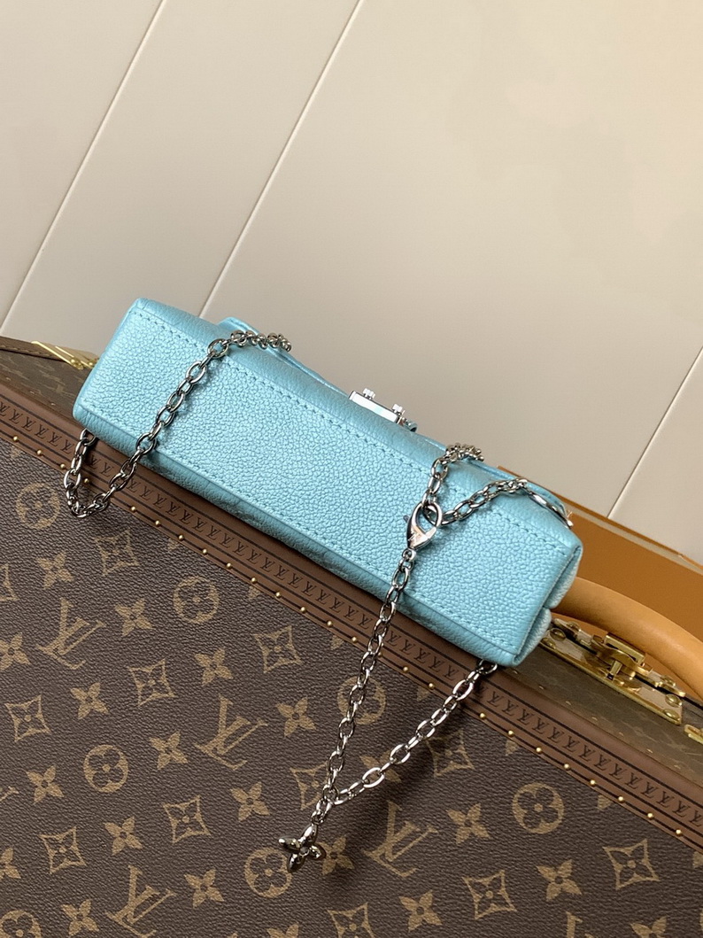 LV Bag-NFC(AAA)-226