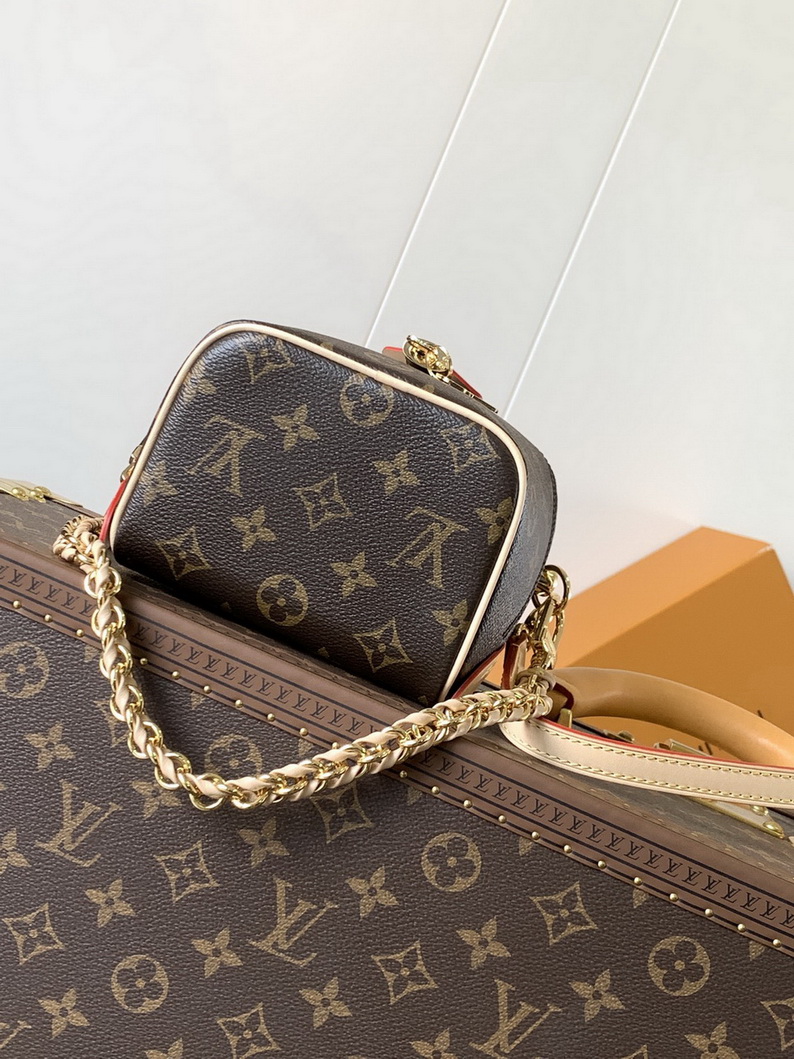 LV Bag-NFC(AAA)-233