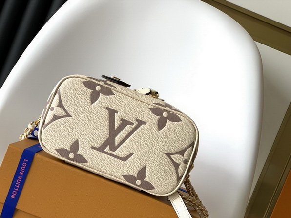 LV Bag-NFC(AAA)-236