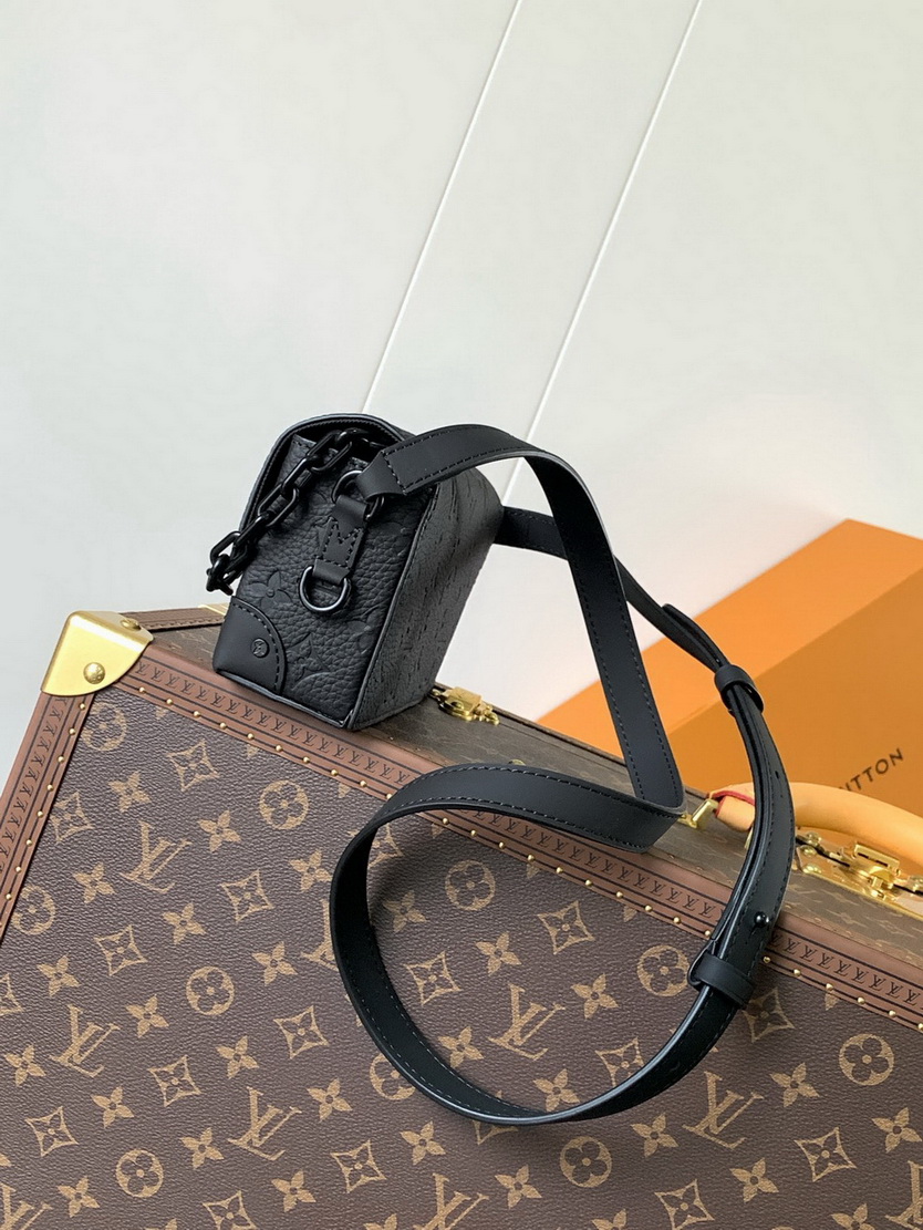 LV Bag-NFC(AAA)-258