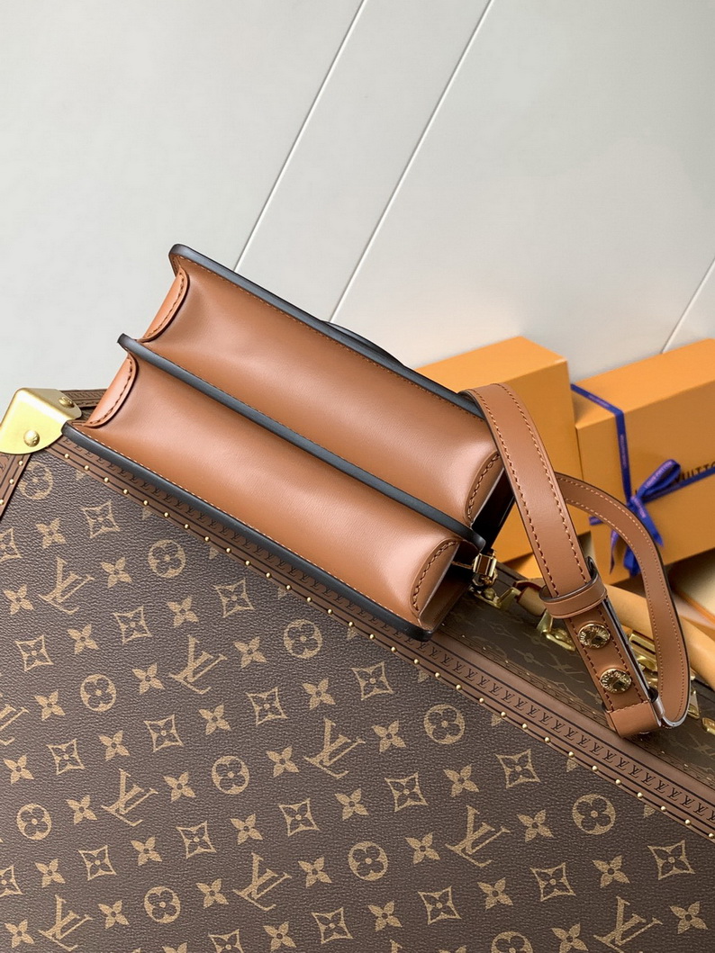 LV Bag-NFC(AAA)-284