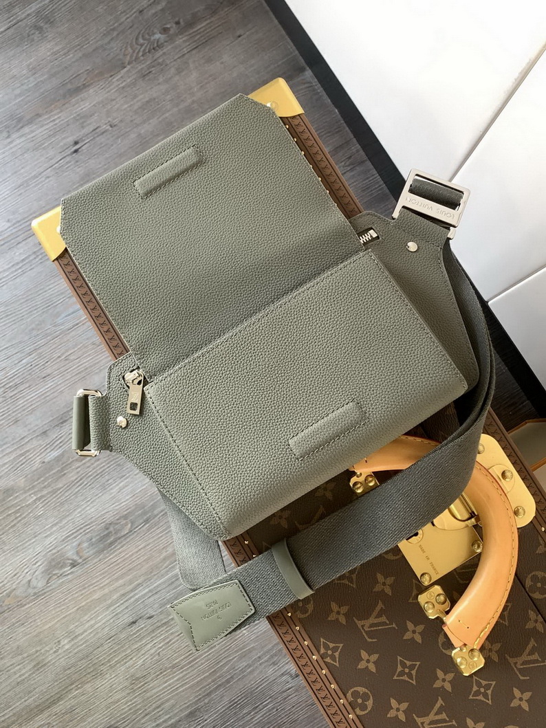 LV Bag-NFC(AAA)-291
