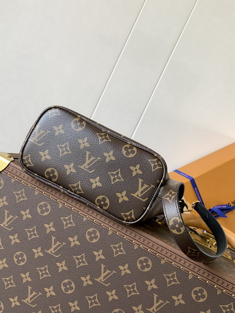 LV Bag-NFC(AAA)-308