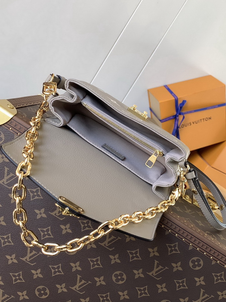 LV Bag-NFC(AAA)-447