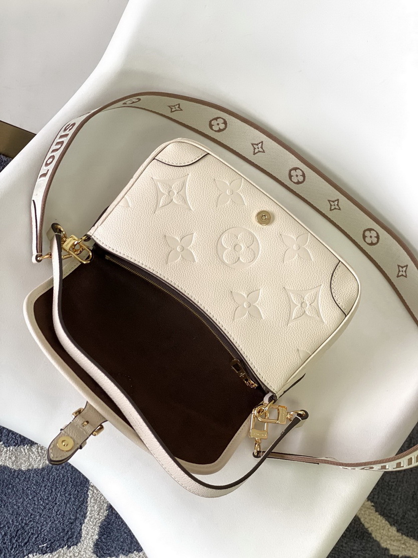 LV Bag-NFC(AAA)-469