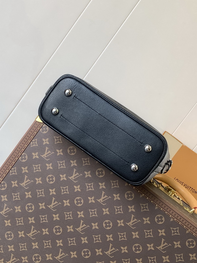 LV Bag-NFC(AAA)-539