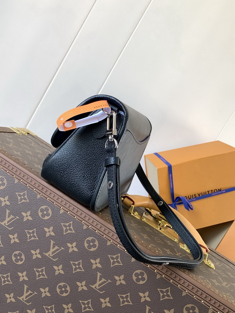 LV Bag-NFC(AAA)-545
