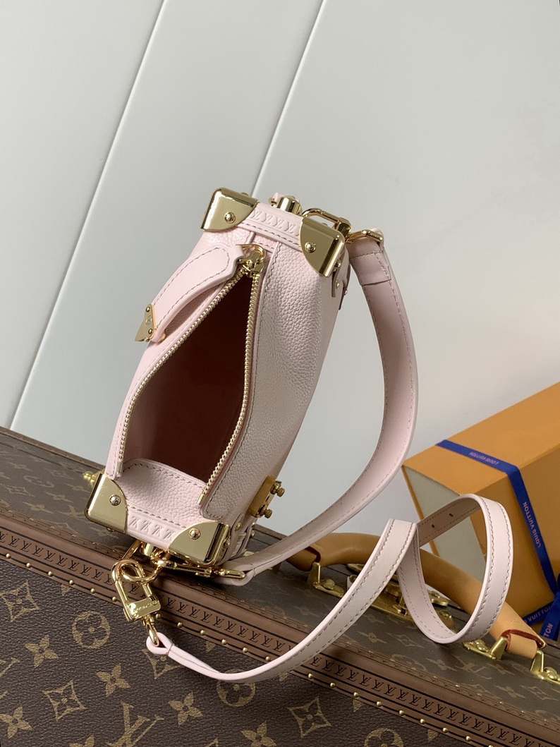 LV Bag-NFC(AAA)-547