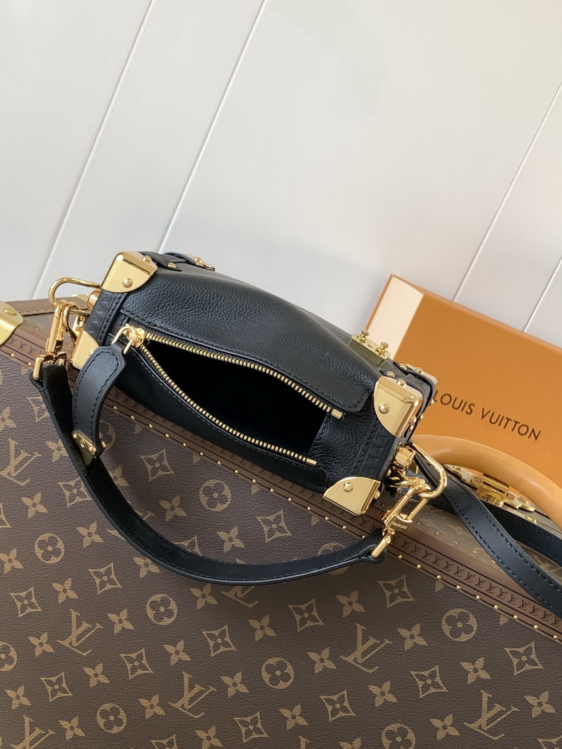 LV Bag-NFC(AAA)-550
