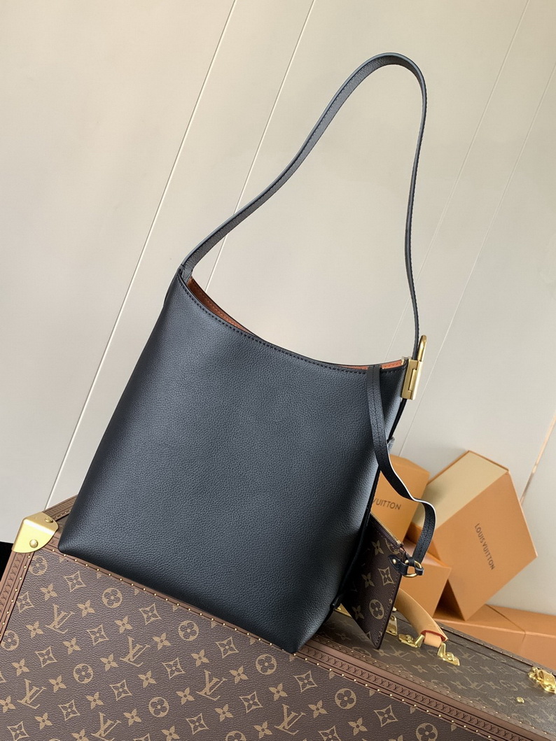 LV Bag-NFC(AAA)-572