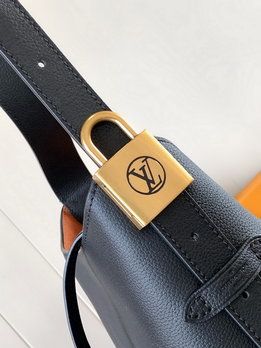LV Bag-NFC(AAA)-572