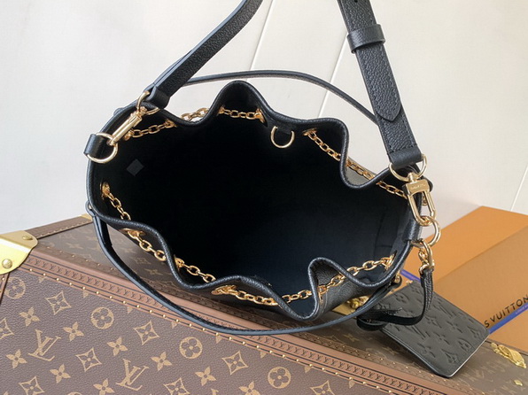 LV Bag-NFC(AAA)-586