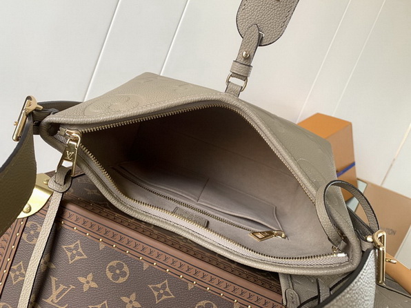 LV Bag-NFC(AAA)-597