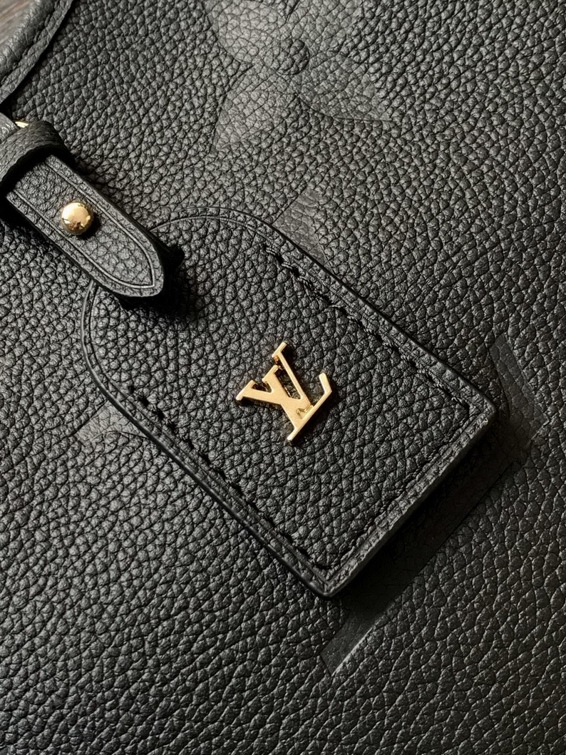 LV Bag-NFC(AAA)-599