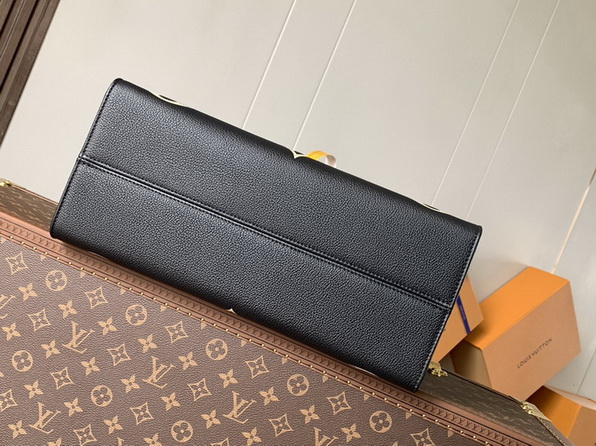 LV Bag-NFC(AAA)-636