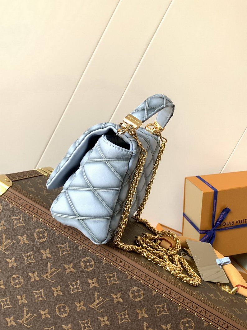 LV Bag-NFC(AAA)-670