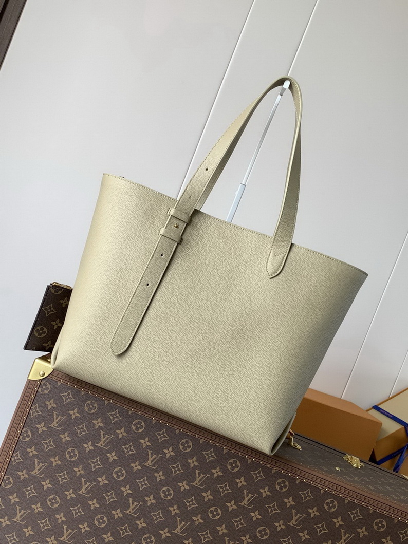 LV Bag-NFC(AAA)-672