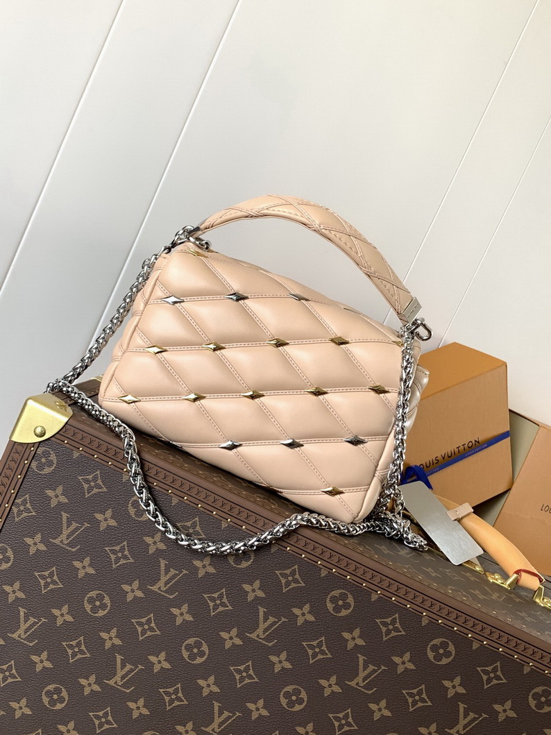 LV Bag-NFC(AAA)-675