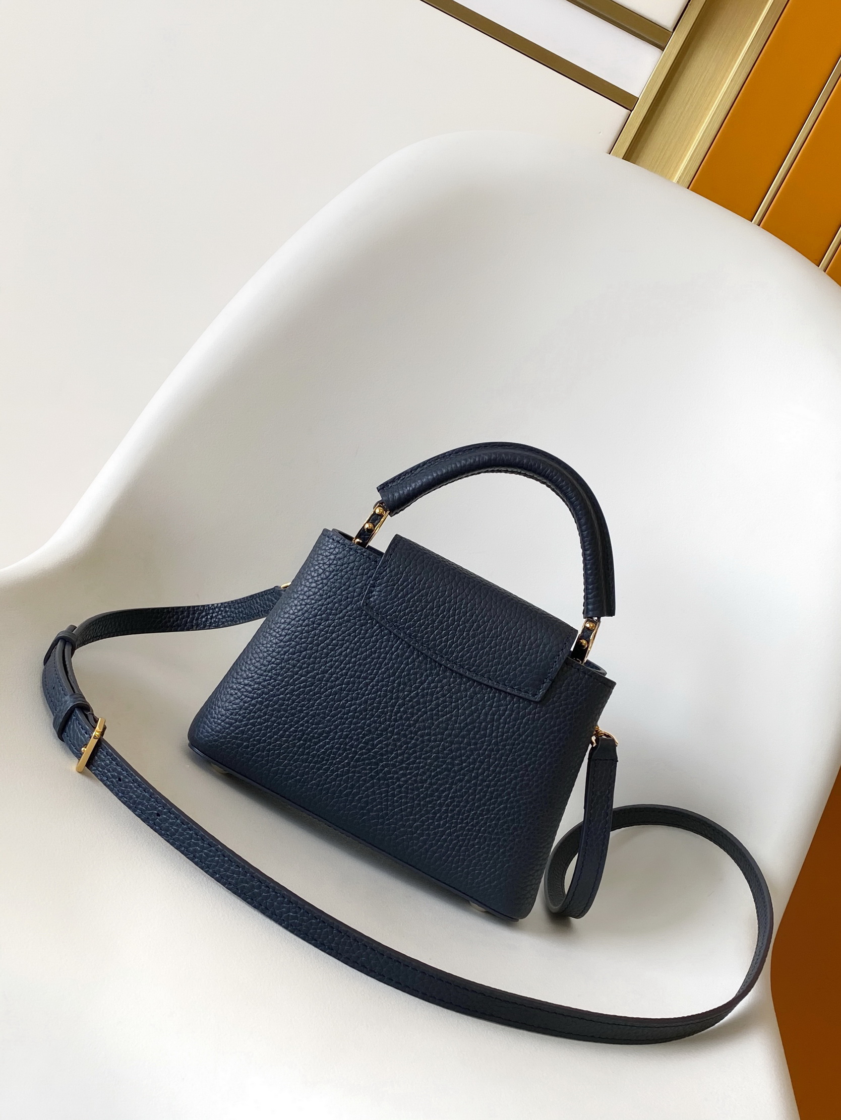 LV Bag-NFC(AAA)-677