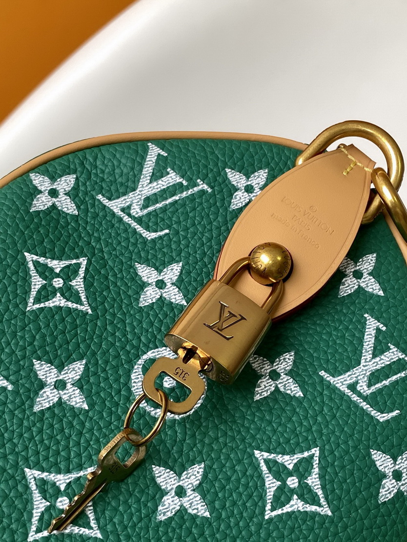 LV Bag-NFC(AAA)-681