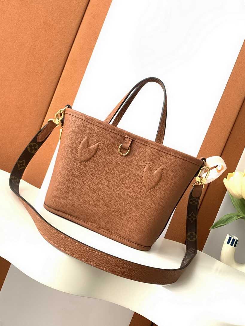 LV Bag-NFC(AAA)-717