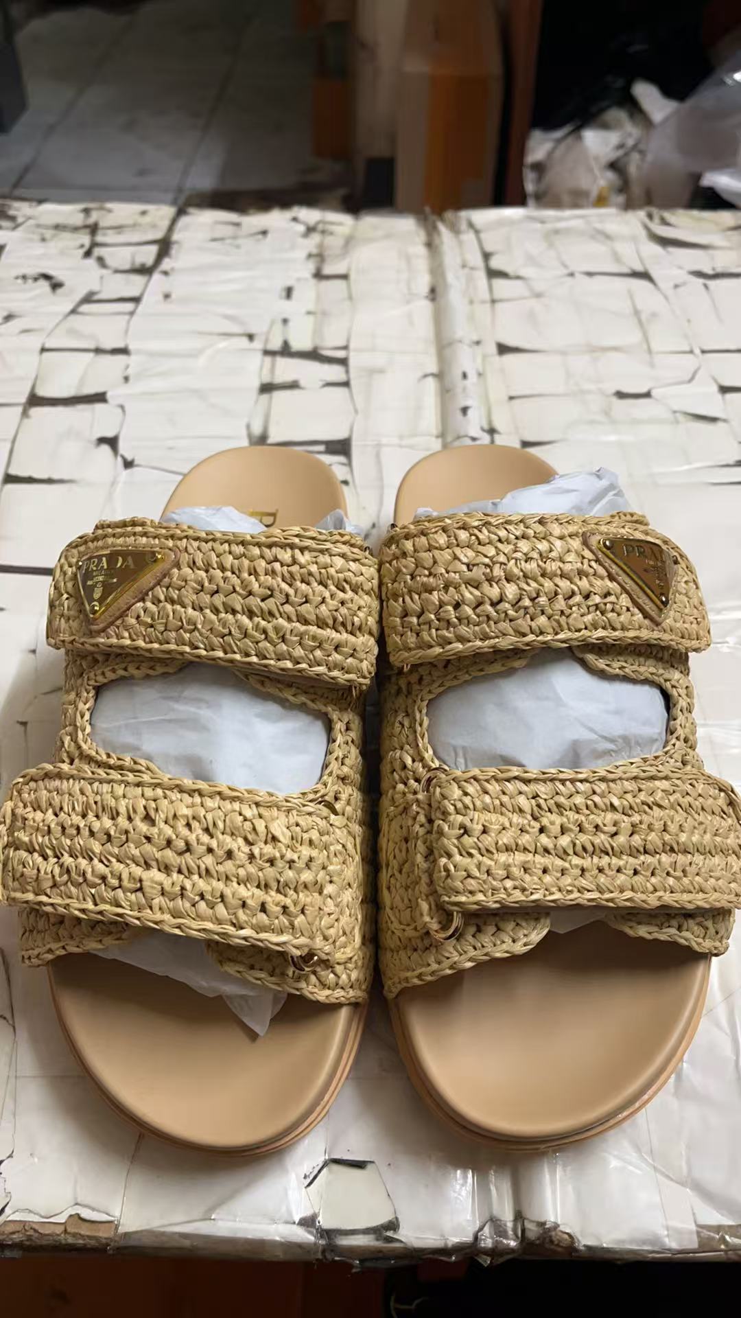 Prada Slippers Women(AAA)-012