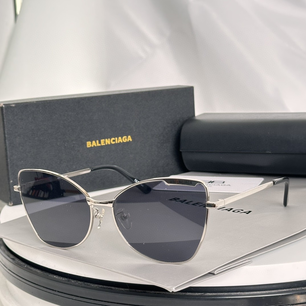 Balenciaga Sunglasses(AAAA)-761