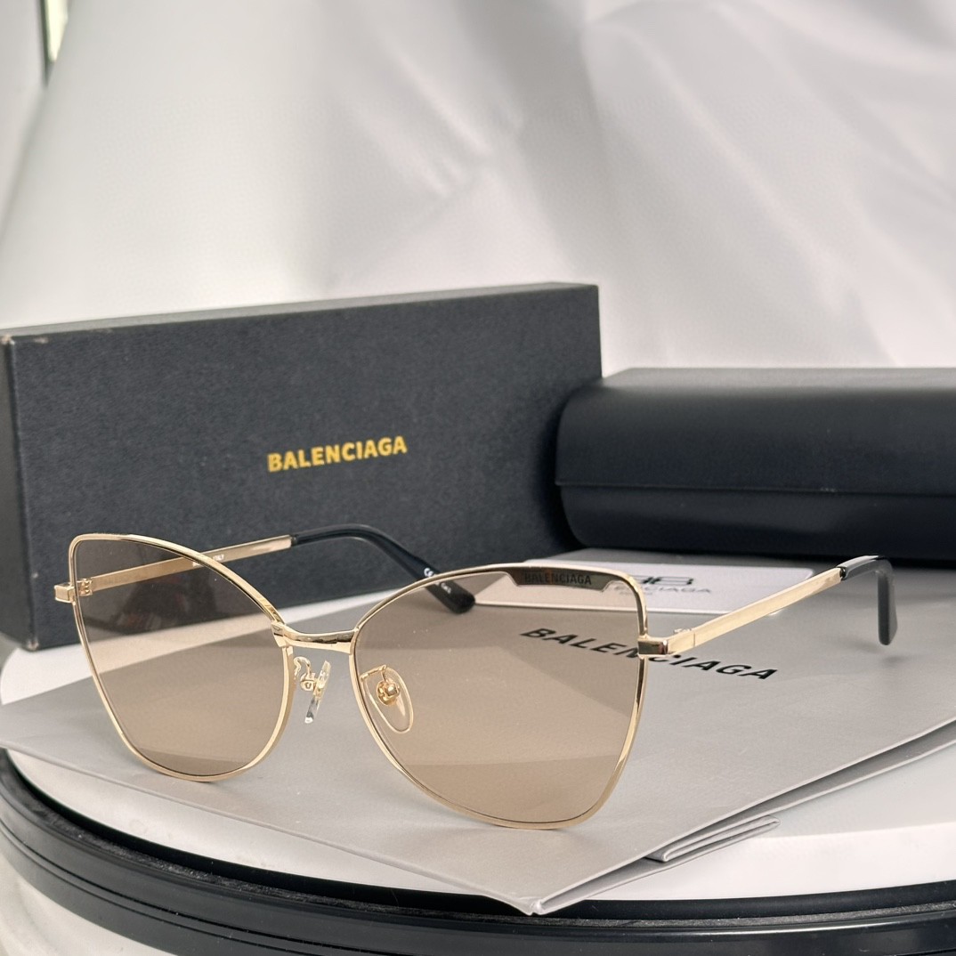 Balenciaga Sunglasses(AAAA)-759