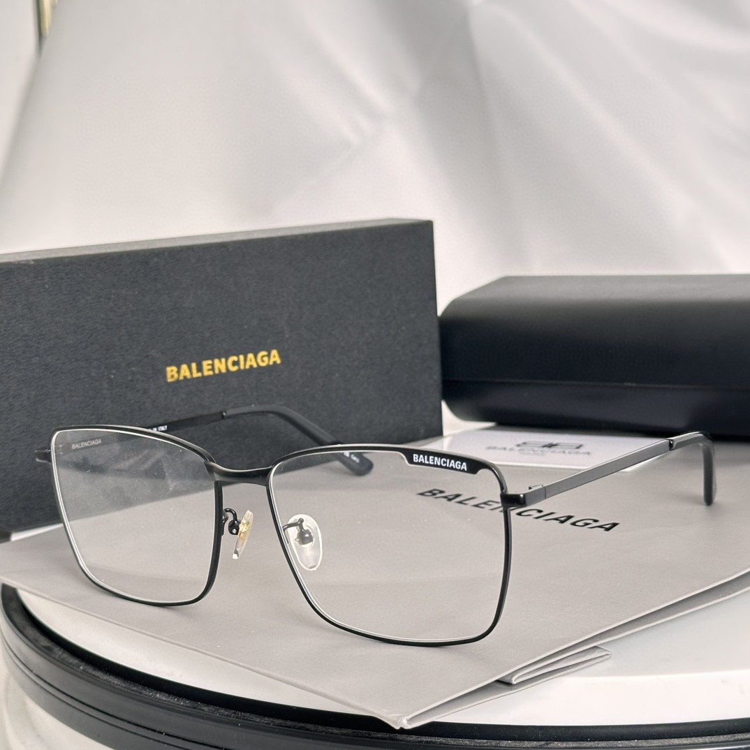 Balenciaga Sunglasses(AAAA)-747