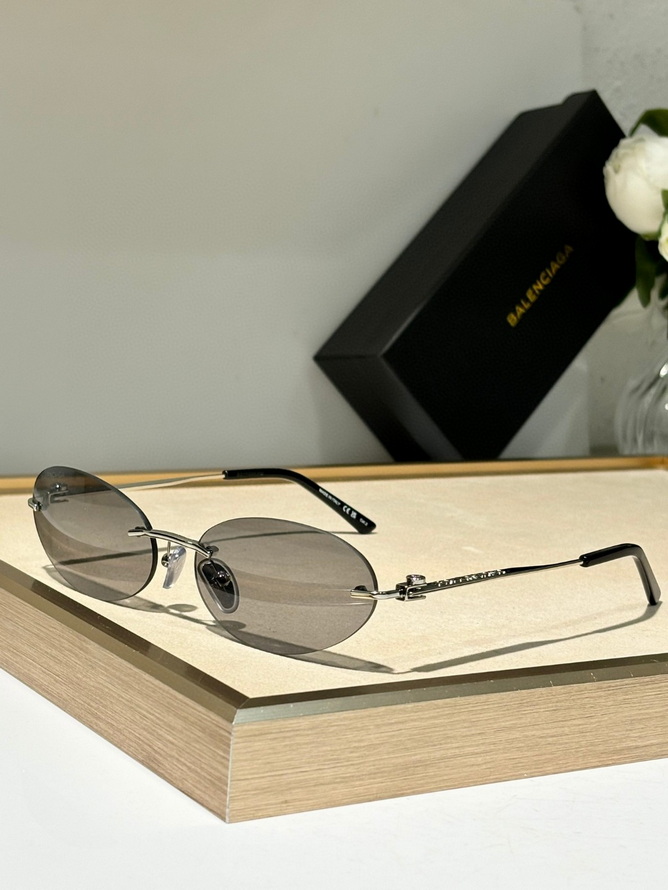 Balenciaga Sunglasses(AAAA)-723