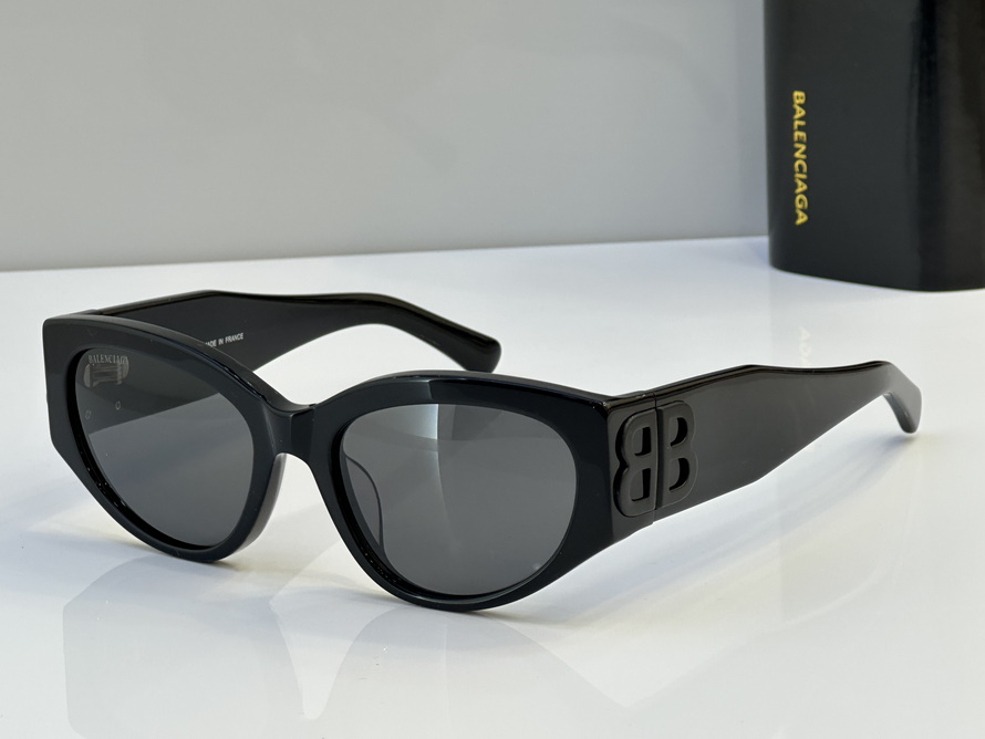 Balenciaga Sunglasses(AAAA)-717