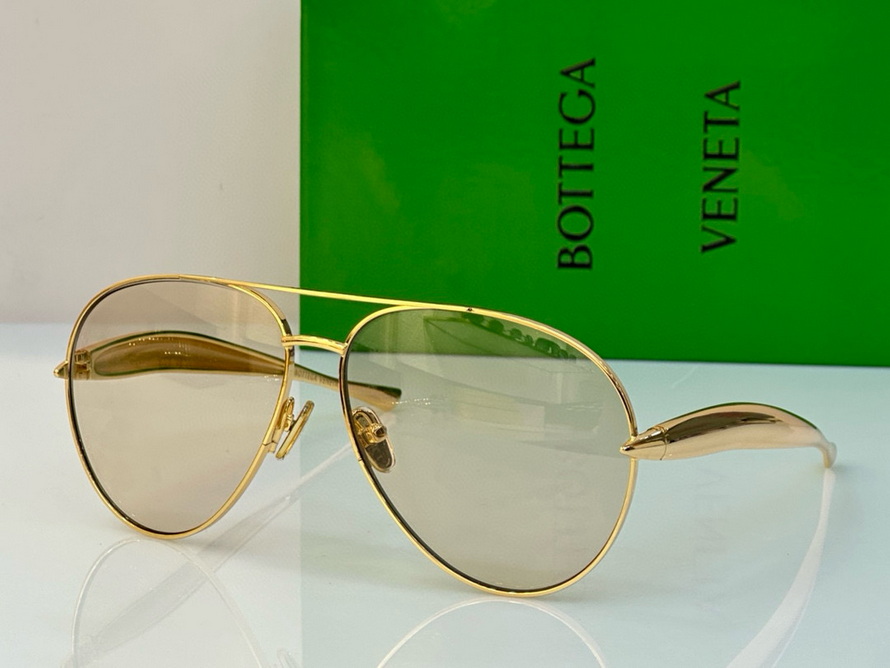 Bottega Veneta Sunglasses(AAAA)-586
