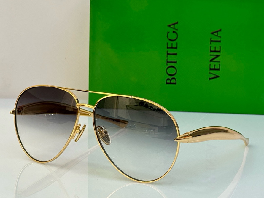 Bottega Veneta Sunglasses(AAAA)-583
