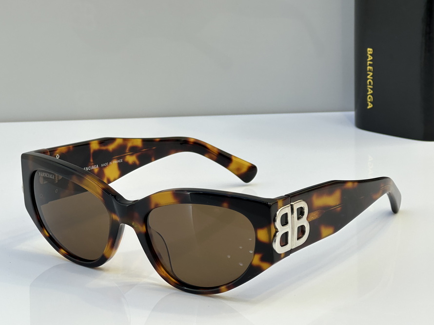 Balenciaga Sunglasses(AAAA)-700