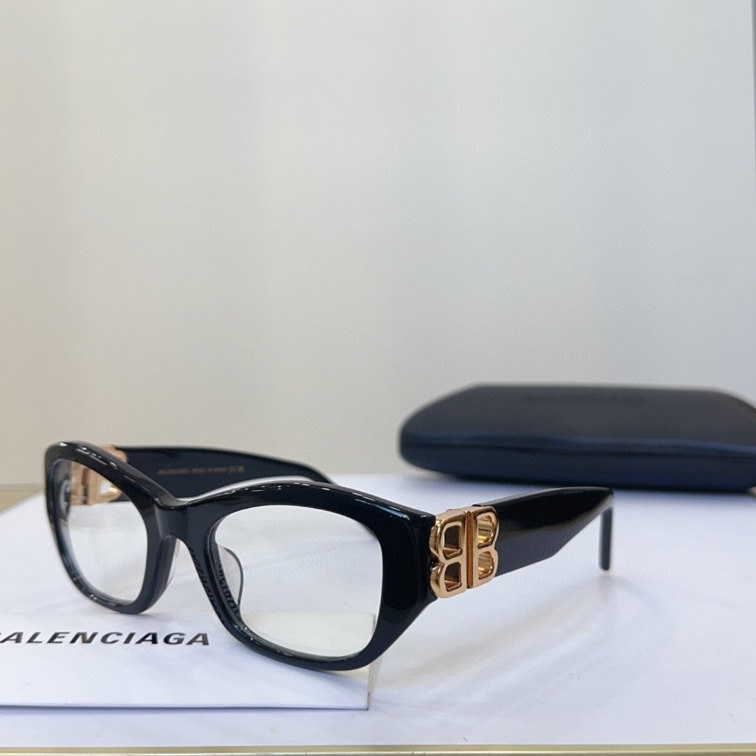 Balenciaga Sunglasses(AAAA)-689