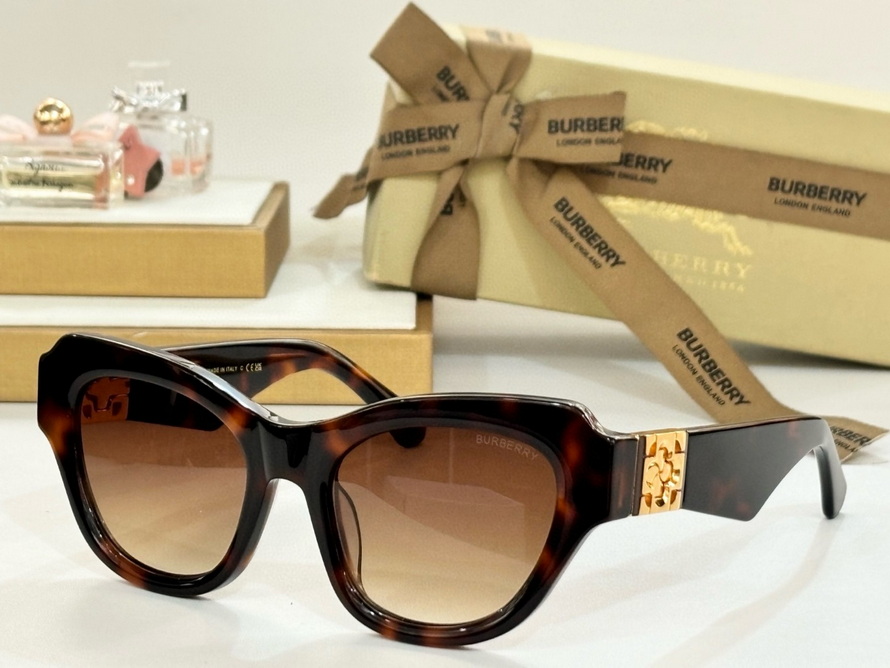Burberry Sunglasses(AAAA)-1145