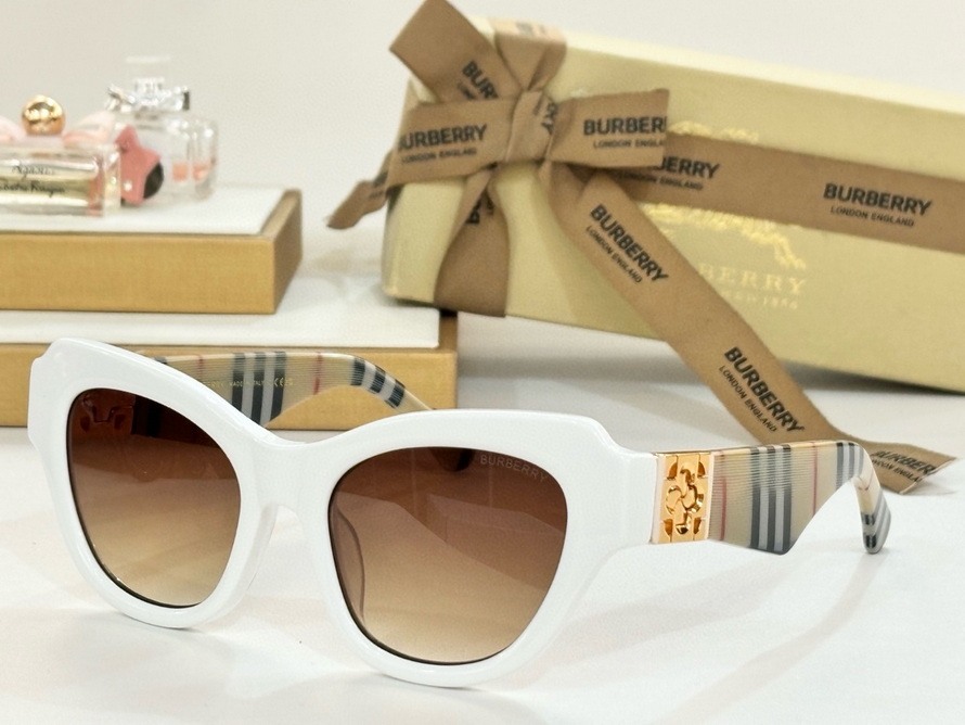 Burberry Sunglasses(AAAA)-1142